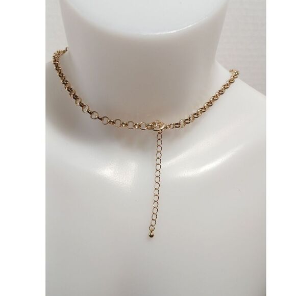 Bold Turquoise Colored Statement Necklace with Gold-toned Chain and Floral - Picture 5 of 12